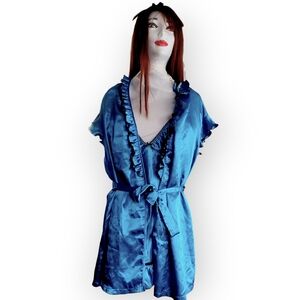 Sentiments Women's Medium Elegant Blue Satin Robe & Night Gown Pajama Set